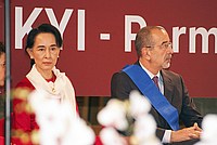 Foto Aung San Suu Kyi a Parma - 2013 Aung_San_Suu_Kyi_057