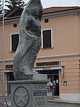 Foto Bedonia 2004 Statua di Bedonia 12