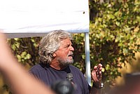 Foto Beppe Grillo - Parma 2012 Beppe_Grillo_2012_071