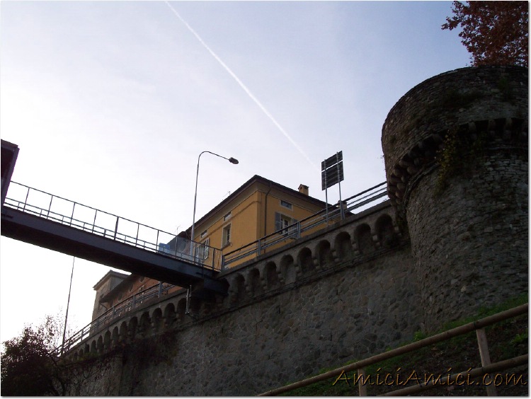 Ascensore Borgotaro 2005 11 113 KB