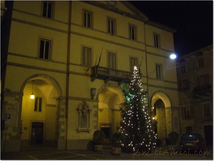 Borgo Val di Taro 018 100 KB