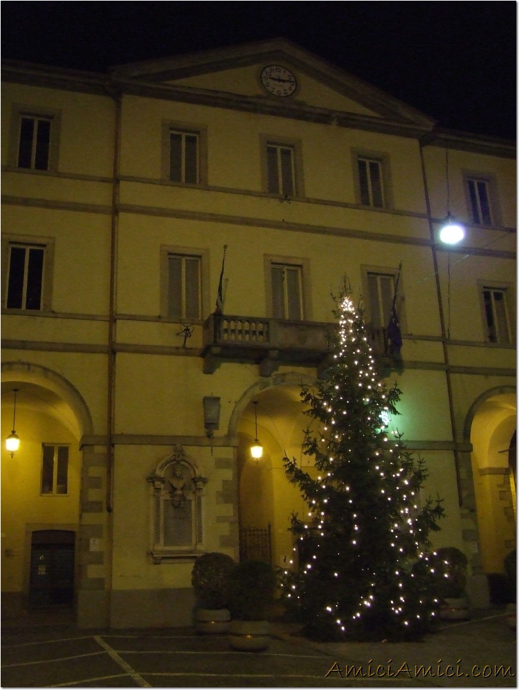 Borgo Val di Taro 019 180 KB
