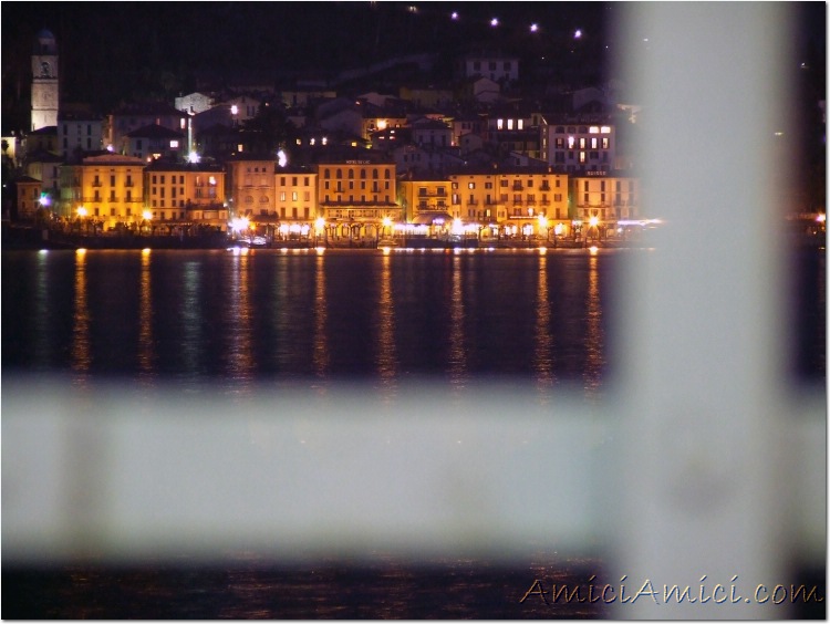 Capodanno 06-07 170 Bellagio di notte 100 KB
