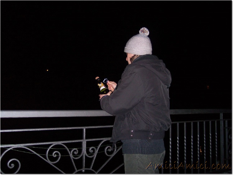Capodanno 06-07 200 76,5 KB