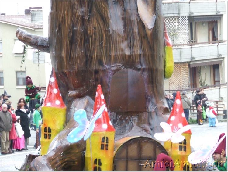 Carnevale Borgotarese 2007 065 141 KB