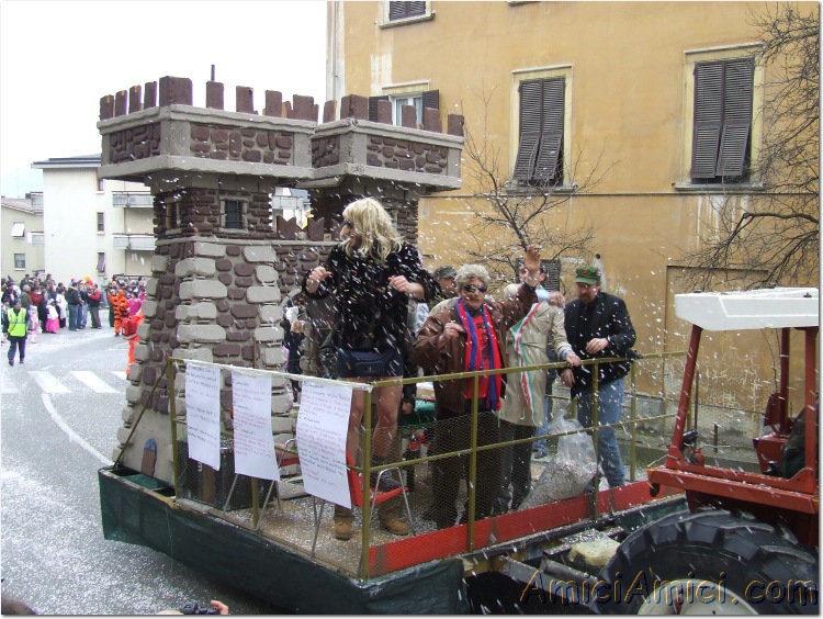 Carnevale Borgotarese 2007 105 180 KB