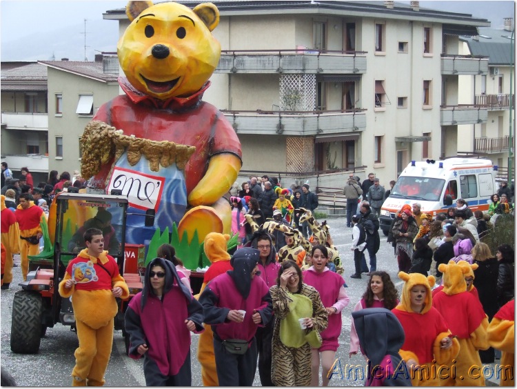Carnevale Borgotarese 2007 111 172 KB