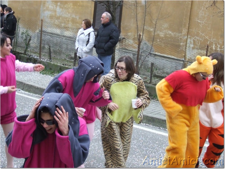 Carnevale Borgotarese 2007 112 158 KB