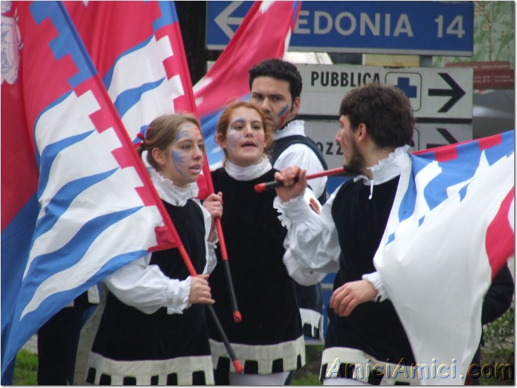 Carnevale Borgotarese 2007 131 117 KB