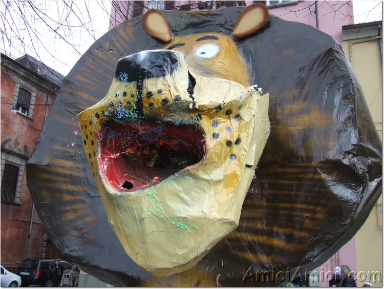 Carnevale Borgotarese 2007 135 157 KB