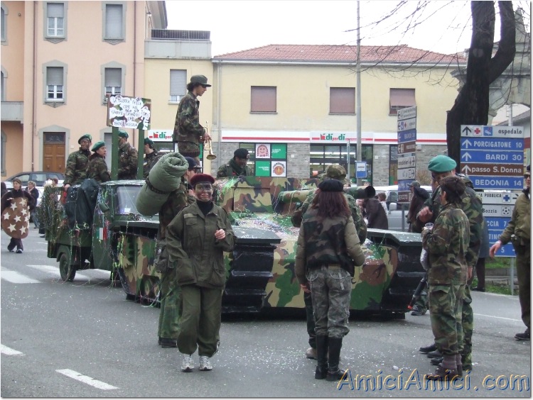 Carnevale Borgotarese 2007 143 154 KB