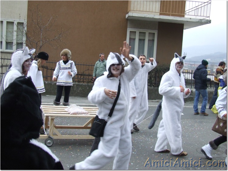 Carnevale Borgotarese 2007 160 130 KB