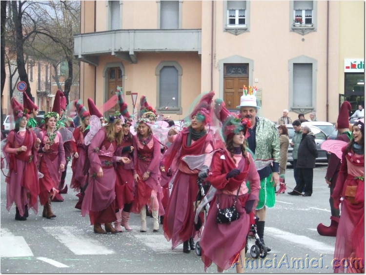 Carnevale Borgotarese 2007 162 154 KB