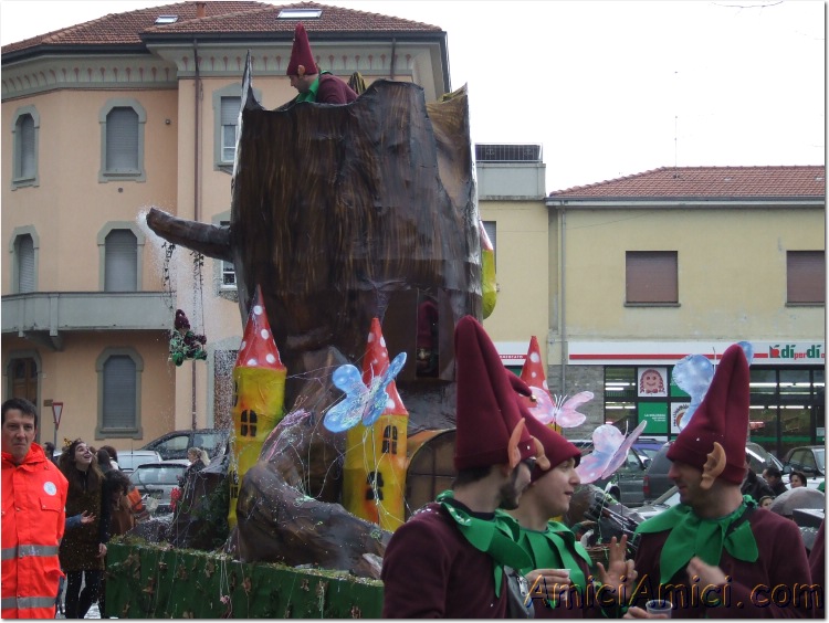Carnevale Borgotarese 2007 168 131 KB
