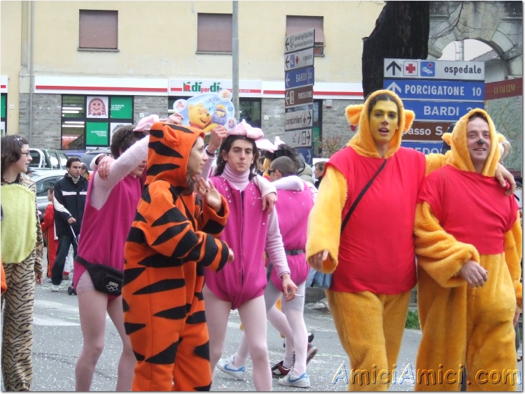 Carnevale Borgotarese 2007 205 151 KB