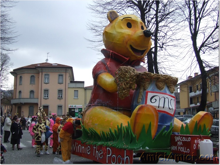Carnevale Borgotarese 2007 208 173 KB