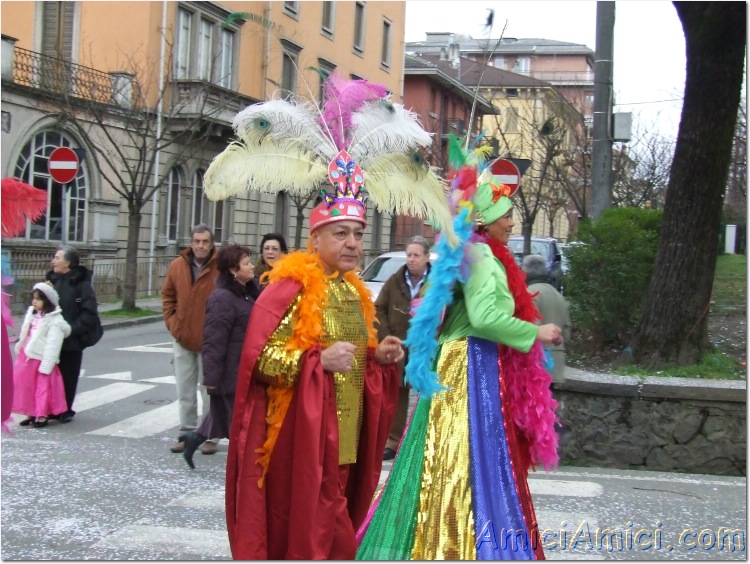 Carnevale Borgotarese 2007 234 169 KB