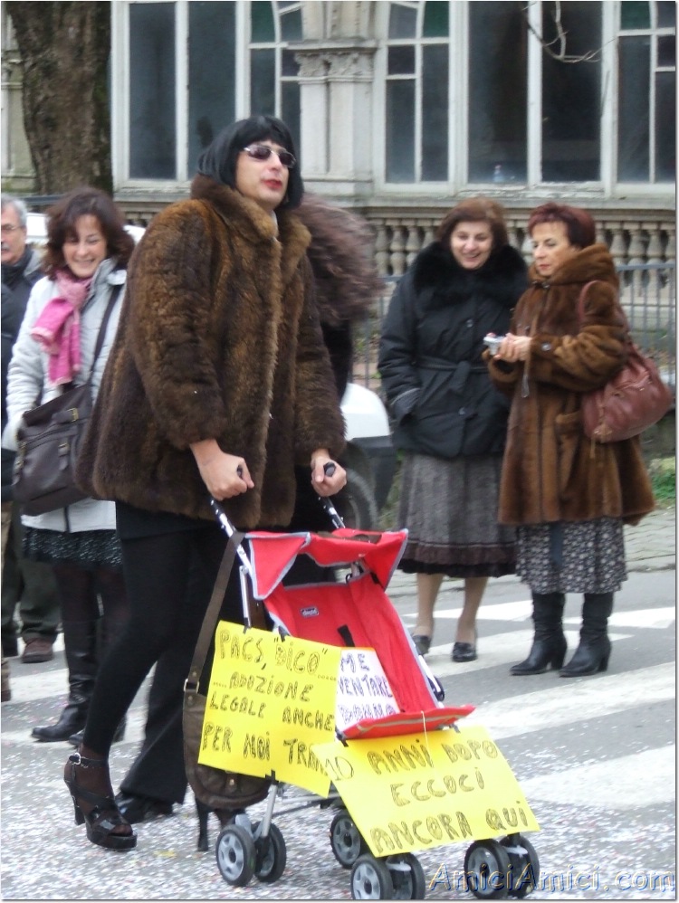 Carnevale Borgotarese 2007 284 226 KB