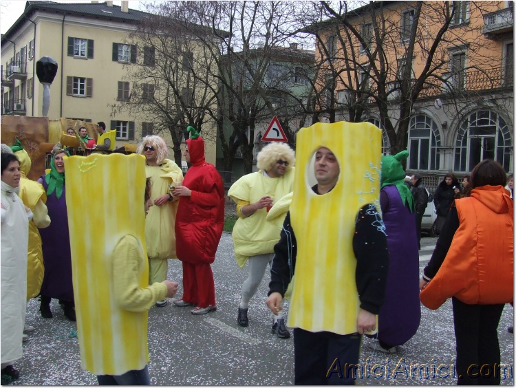 Carnevale Borgotarese 2007 298 179 KB