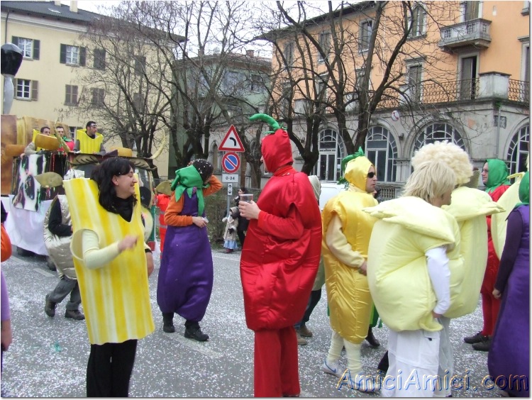 Carnevale Borgotarese 2007 299 190 KB