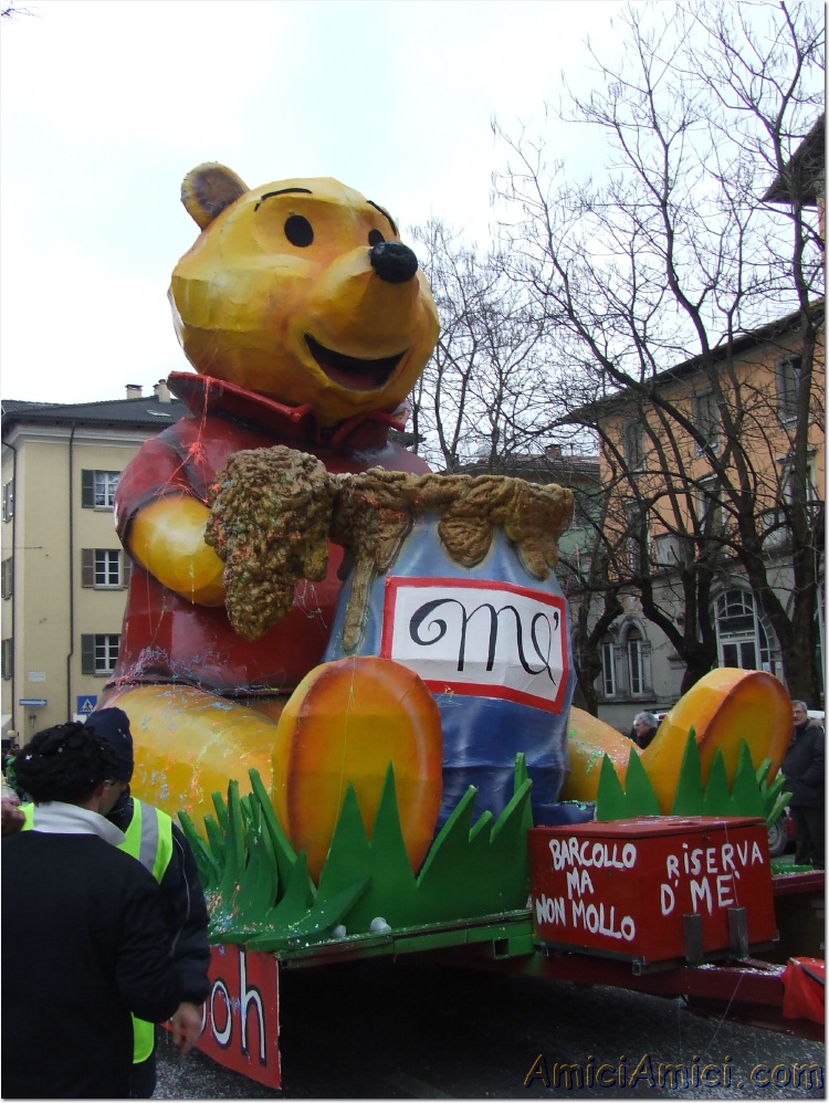 Carnevale Borgotarese 2007 321 247 KB