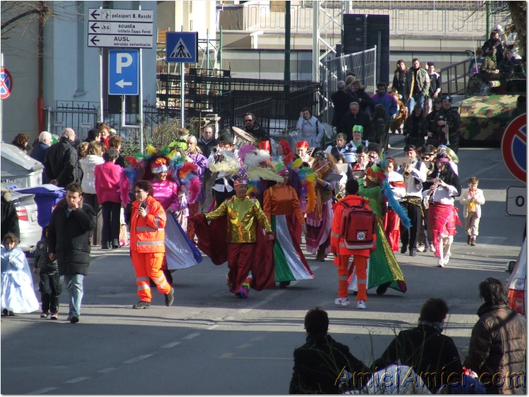 Anteprima sfilata 2007 002 173 KB