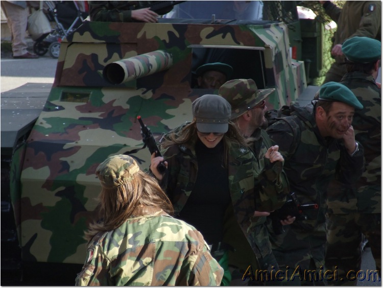 Anteprima sfilata 2007 028 111 KB