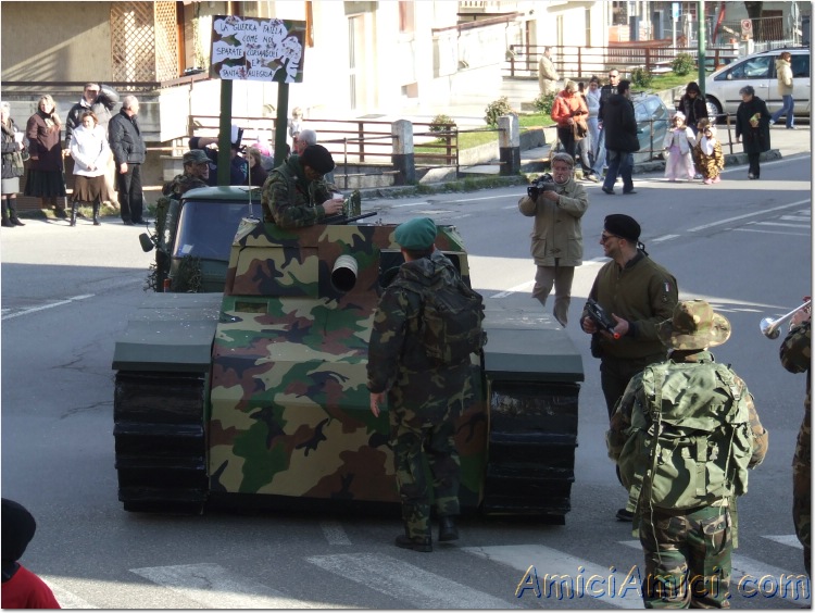 Anteprima sfilata 2007 030 149 KB