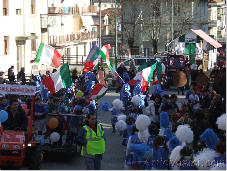 Anteprima sfilata 2007 051 180 KB