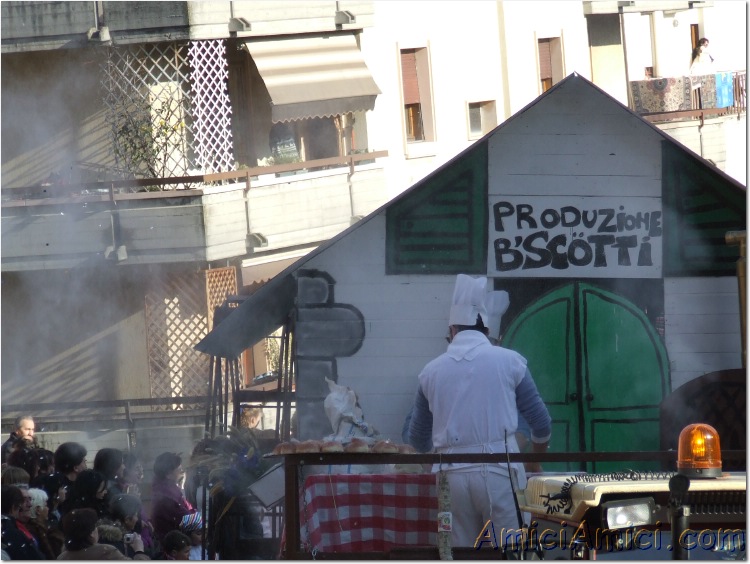 Anteprima sfilata 2007 066 129 KB