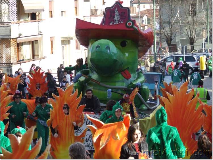 Anteprima sfilata 2007 076 177 KB