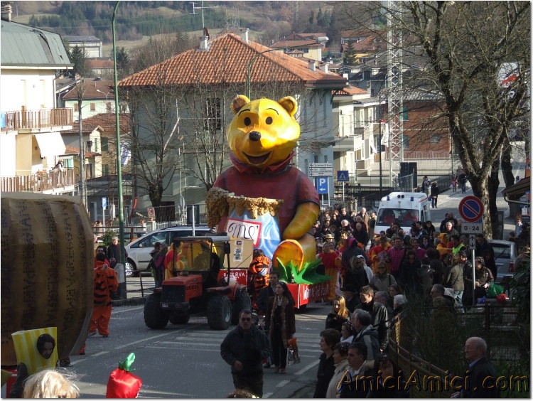 Anteprima sfilata 2007 089 193 KB