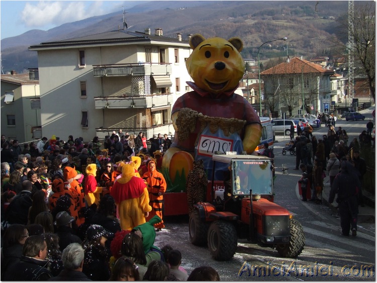 Anteprima sfilata 2007 103 164 KB