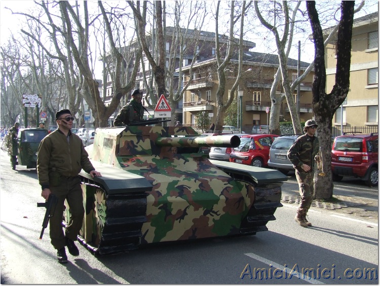 Anteprima sfilata 2007 127 196 KB