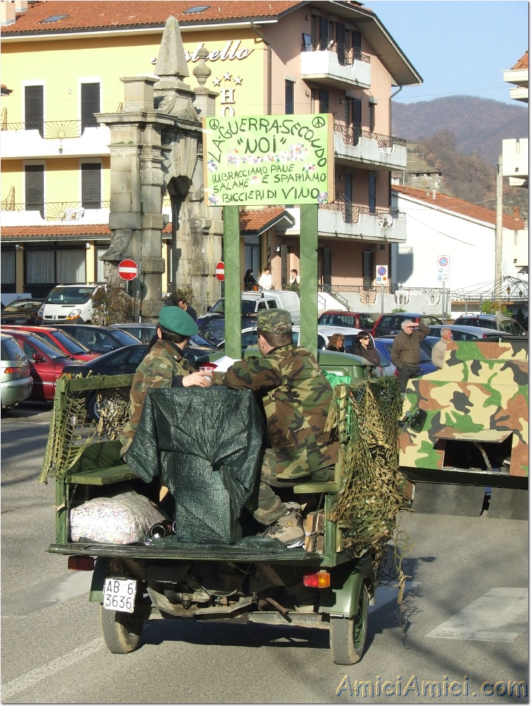 Anteprima sfilata 2007 129 323 KB