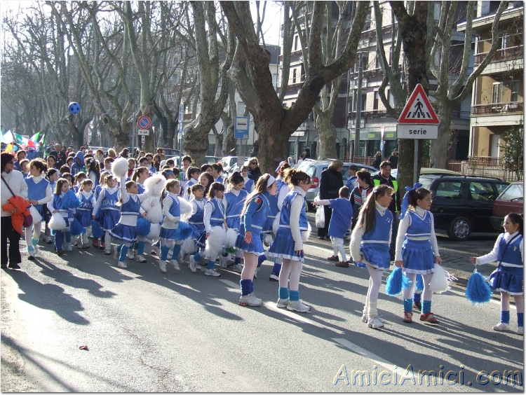 Anteprima sfilata 2007 133 217 KB