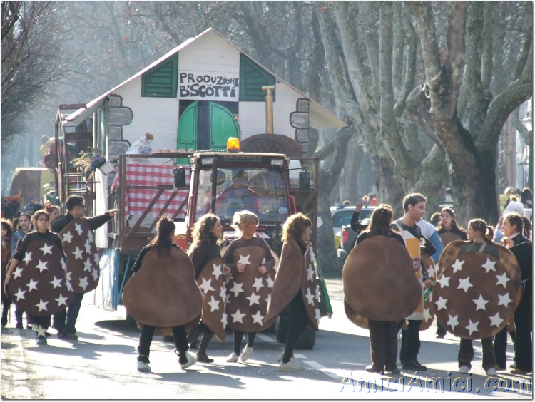 Anteprima sfilata 2007 137 154 KB