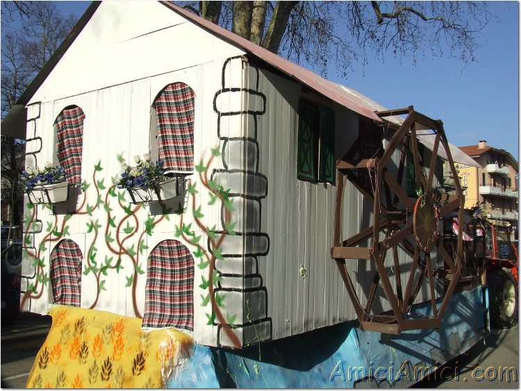 Anteprima sfilata 2007 148 178 KB