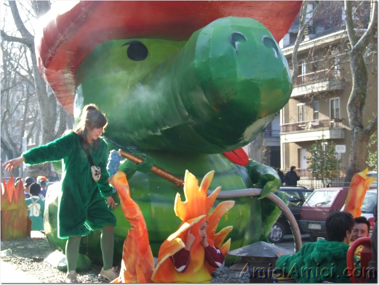 Anteprima sfilata 2007 168 135 KB