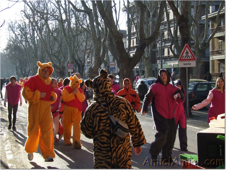 Anteprima sfilata 2007 181 193 KB