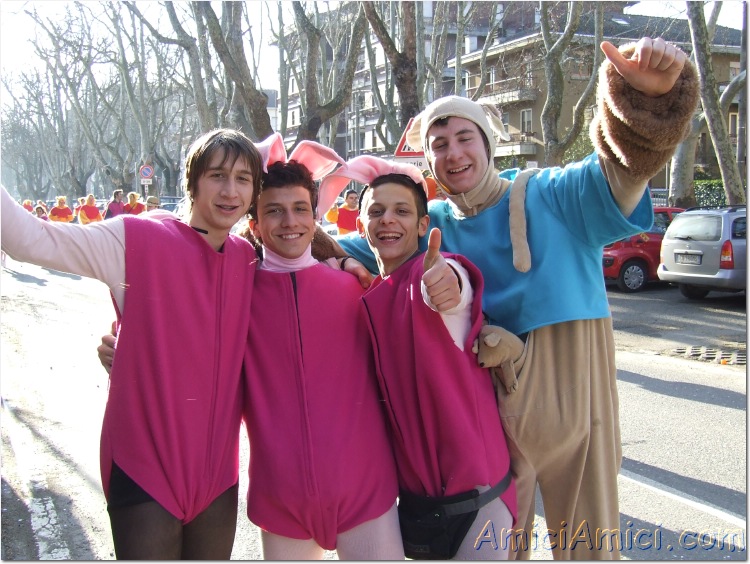 Anteprima sfilata 2007 183 160 KB