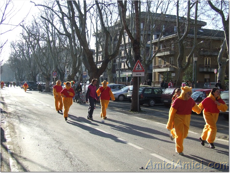 Anteprima sfilata 2007 184 215 KB