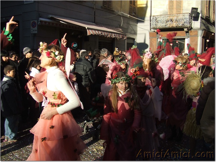 Anteprima sfilata 2007 202 157 KB