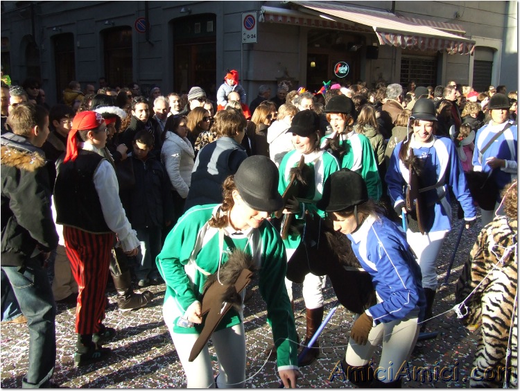 Anteprima sfilata 2007 230 191 KB