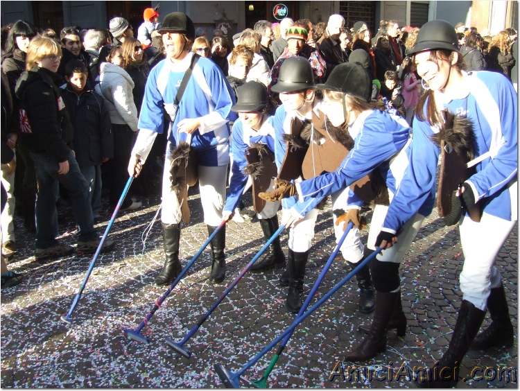 Anteprima sfilata 2007 232 218 KB