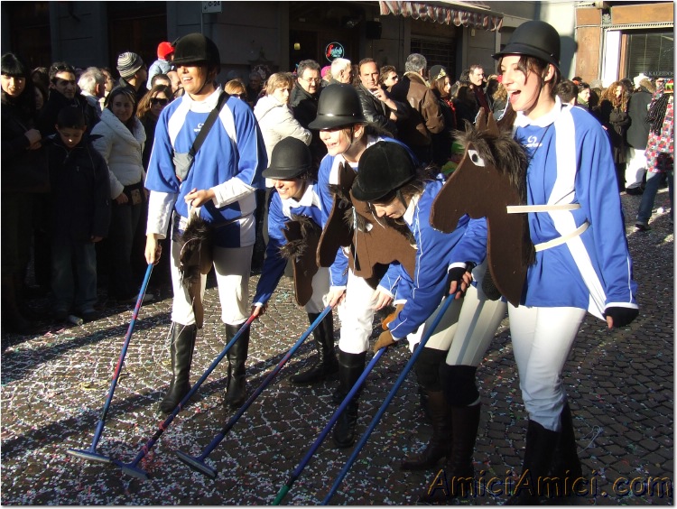 Anteprima sfilata 2007 233 190 KB