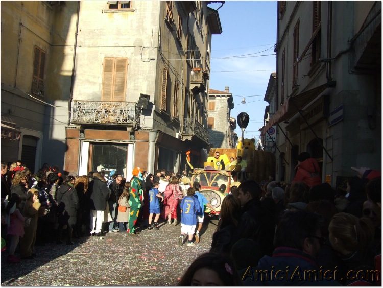 Anteprima sfilata 2007 236 152 KB