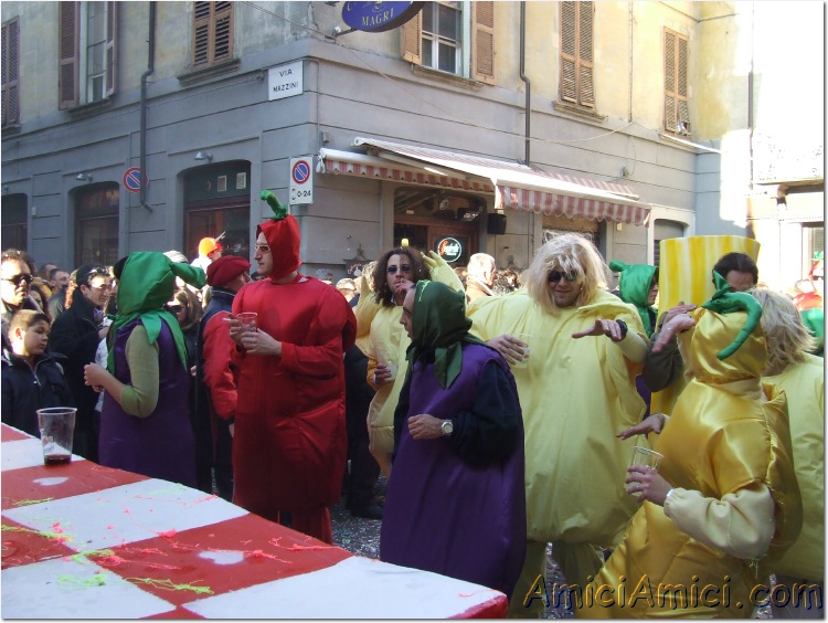 Anteprima sfilata 2007 244 140 KB