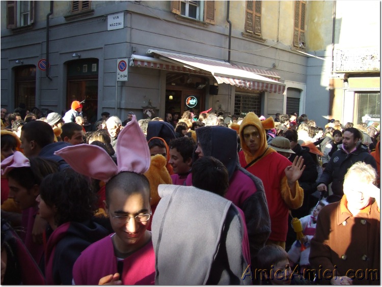 Anteprima sfilata 2007 255 134 KB