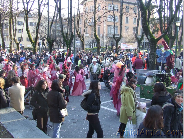 Anteprima sfilata 2007 261 215 KB